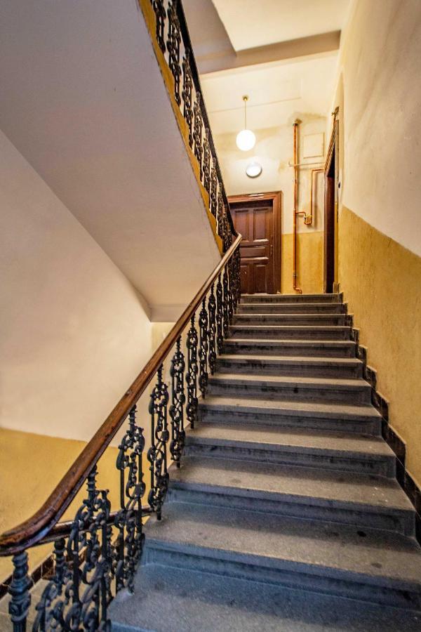 3Bdr Oasis In The Heart Of Prague Apartment ภายนอก รูปภาพ